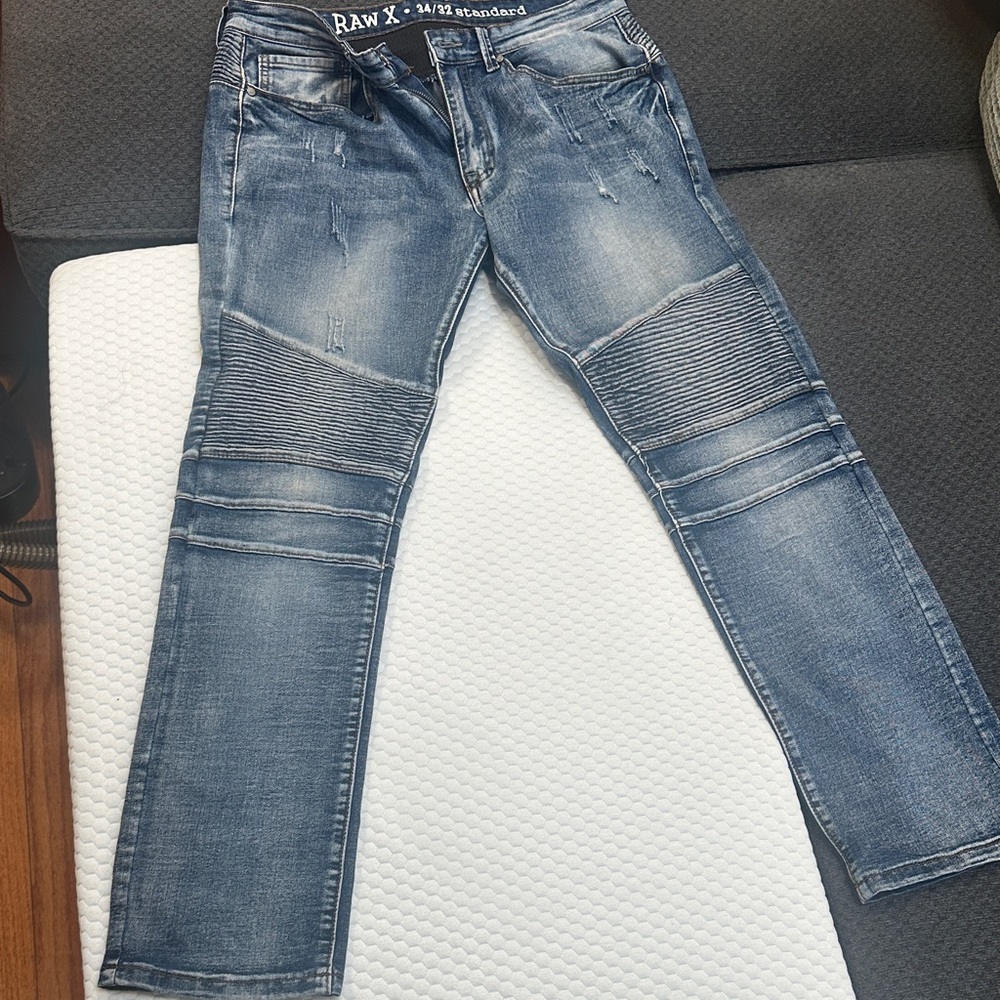 Stylish Blue Jeans for Men